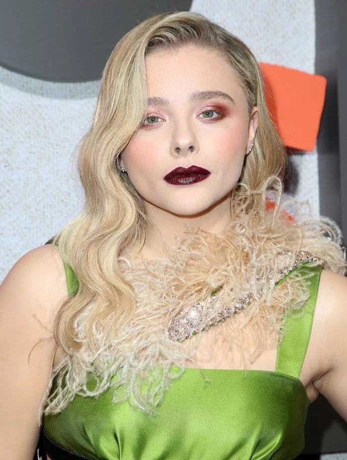 Need to stroke for Chloe Moretz so bad right now.
