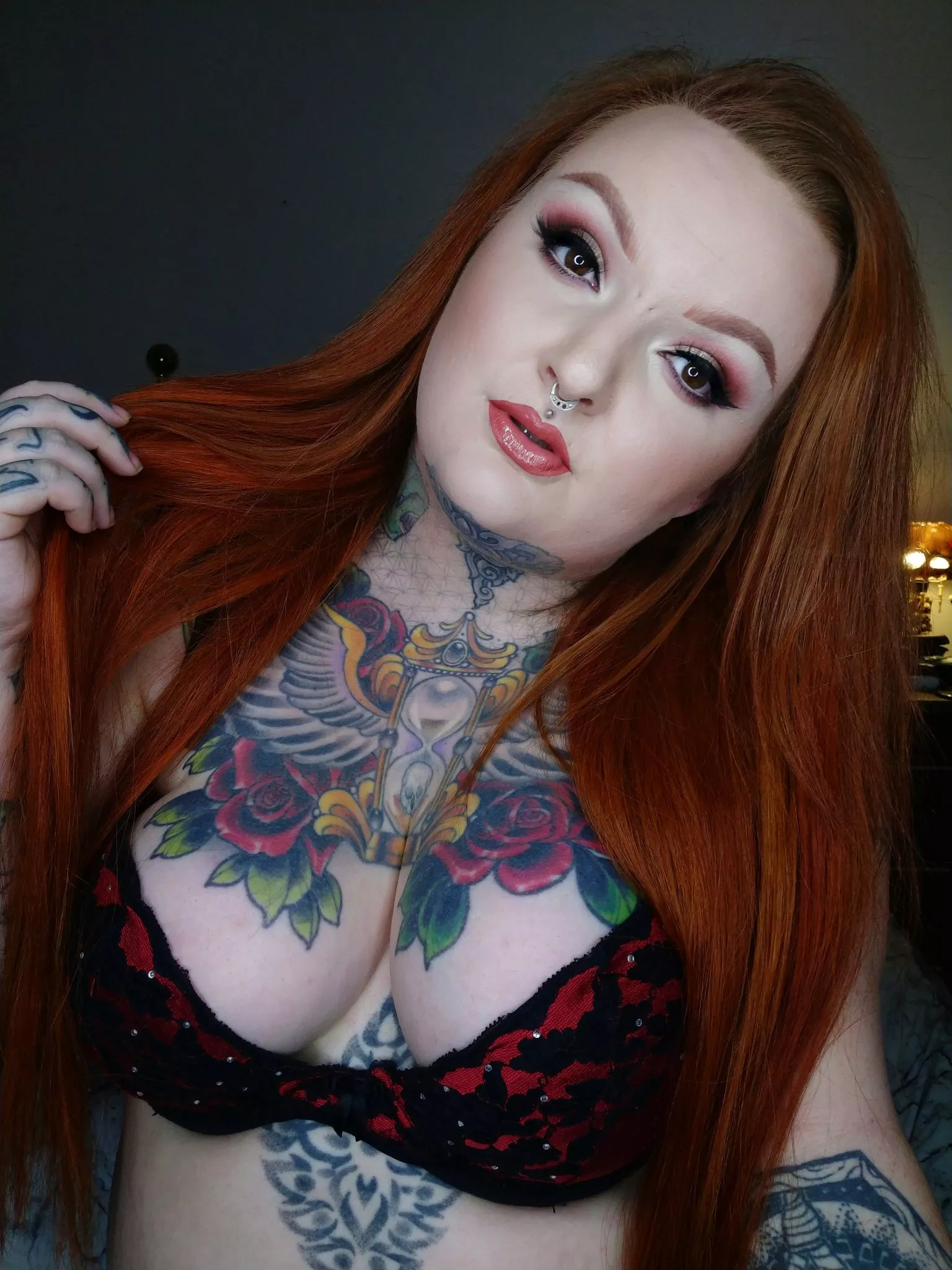 Need to take this bra off..Can you help? π Need to take this bra off..Can you help? π