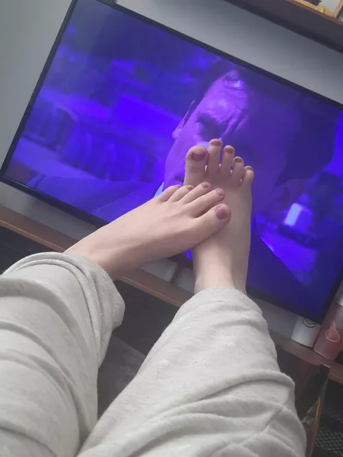 Netflix and chill with me? 🥰