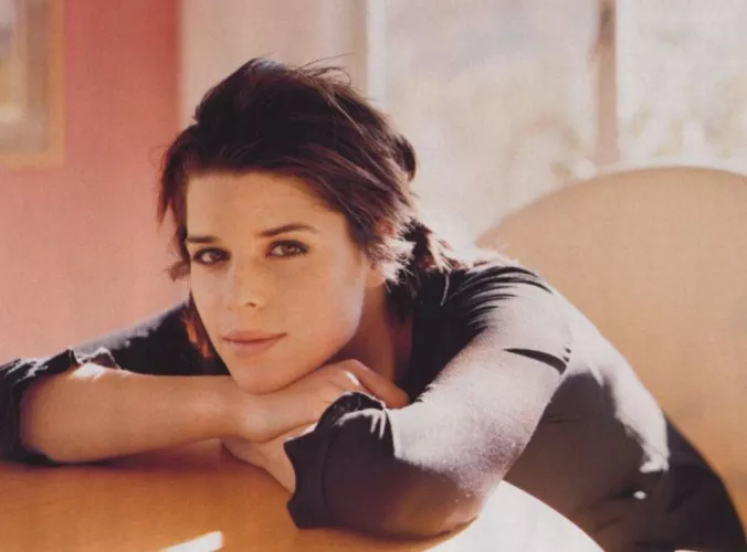 Neve Campbell