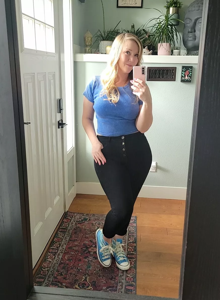 Never too old for Chucks? [F48]