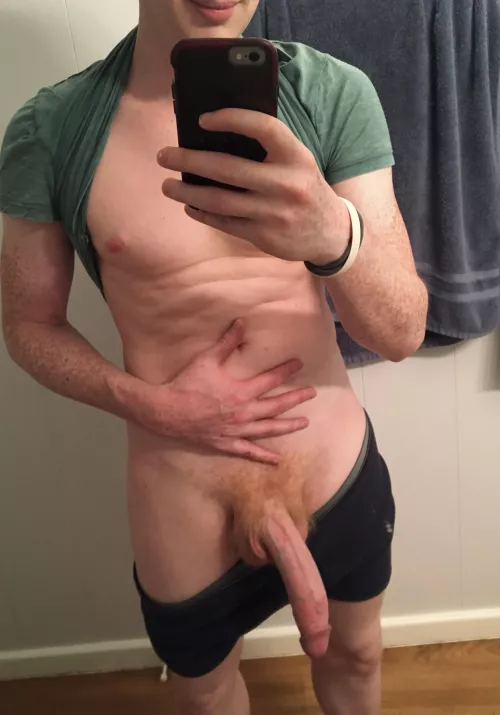 Never trust a big dick and a smile. ππ