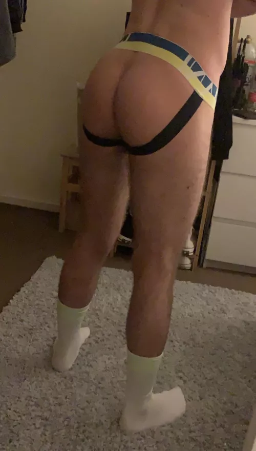 New, am I doing this right 👀