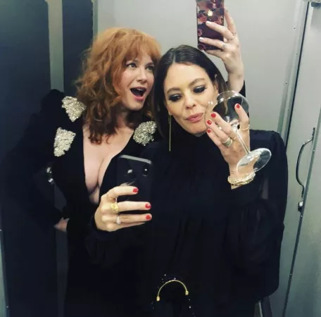 New Christina Hendricks cleavage shot, the deepest I’ve ever seen her show