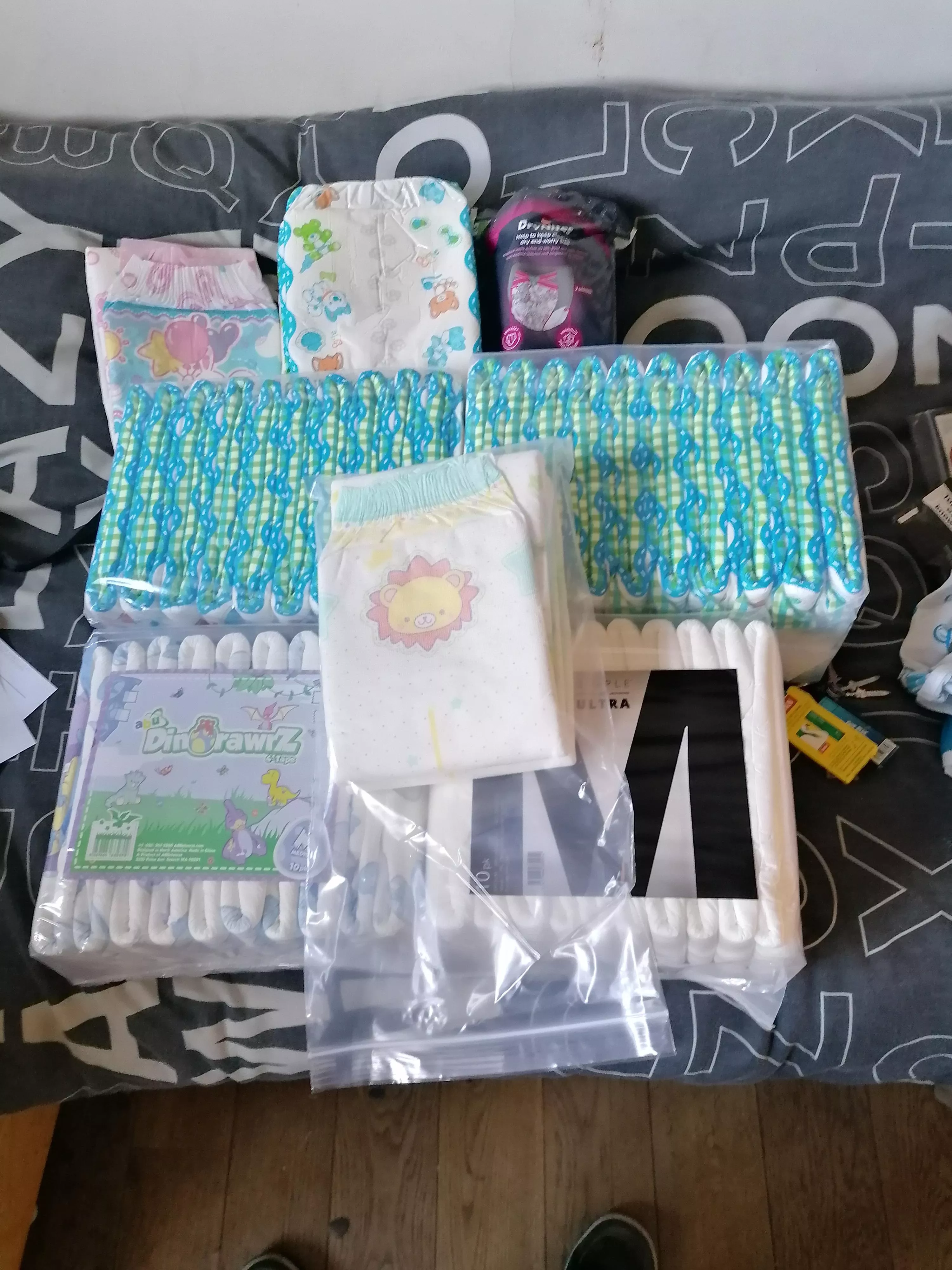 New diapees 😍😍 what's your fav diaper?