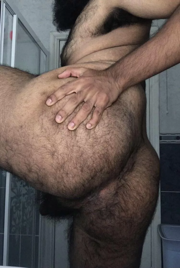 New here. Thought I’d say hi 😛