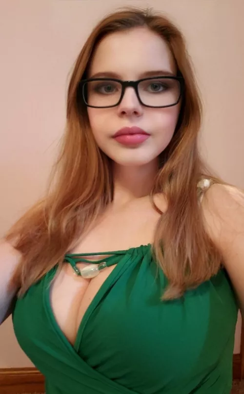 new here what do think 💋f20