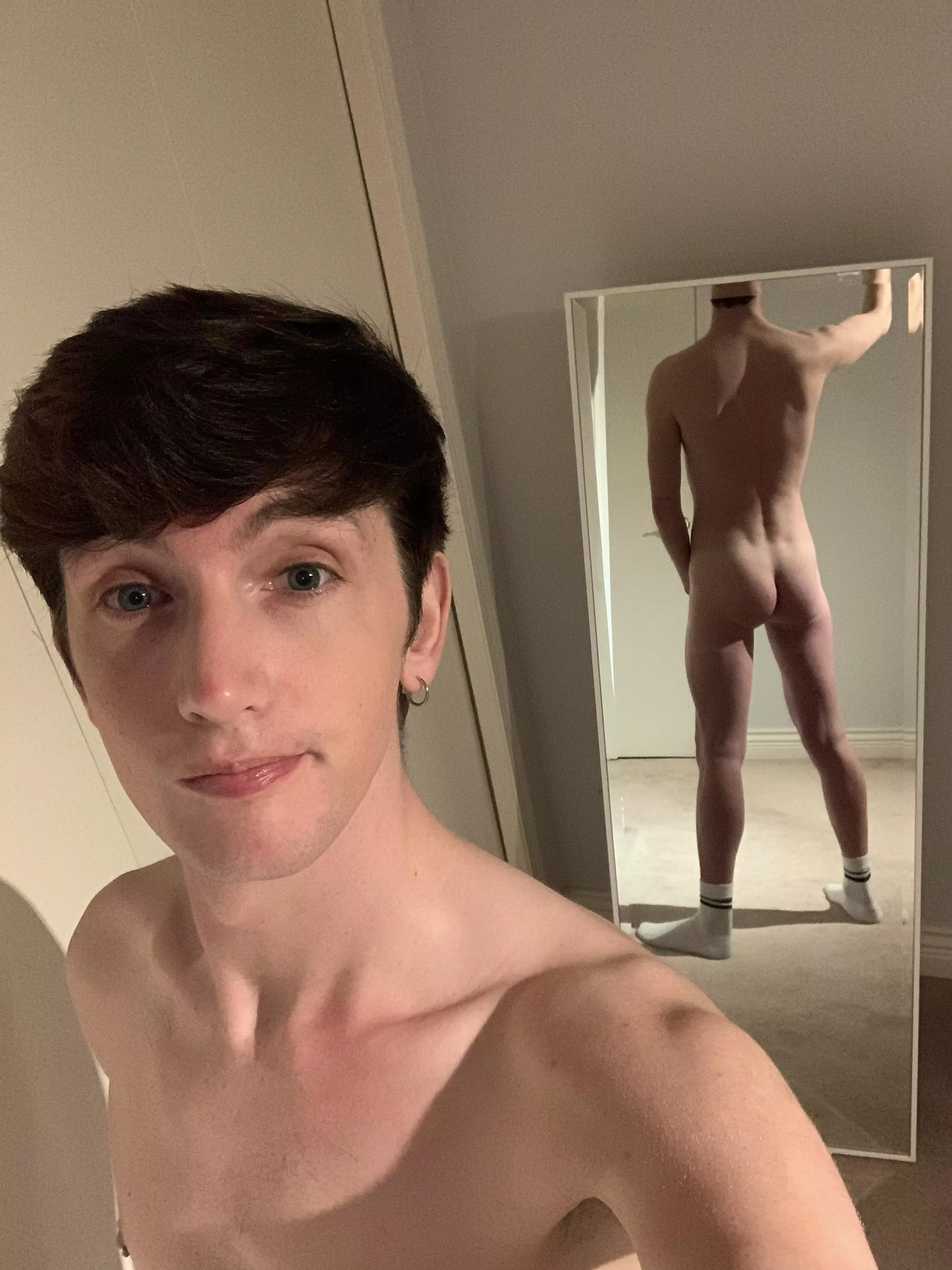 New mirror, gonna use it a lot