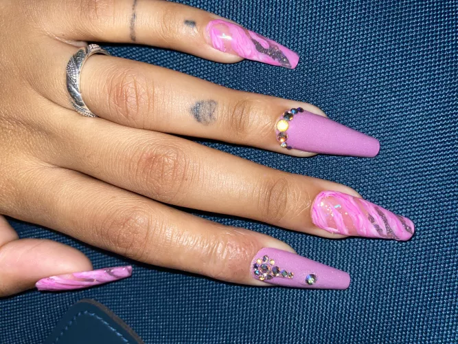 New nail Alert!!! I don’t know how I feel about them, thoughts?