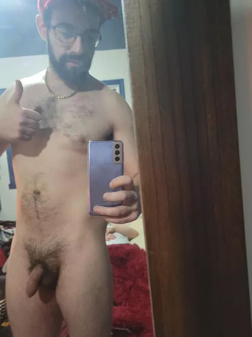 New shy nudist, I'm with a friend and I hope he gonna like me naked haha