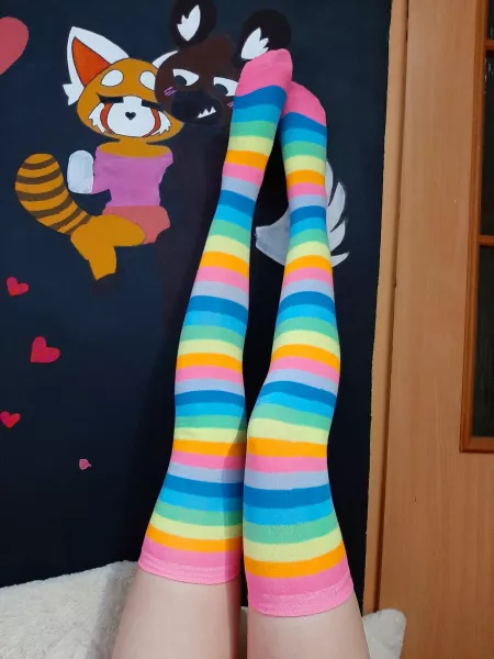 New socks๐งก I love it!