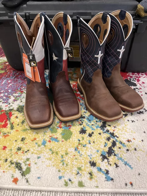 New steel toes after I found my ariats had pieces of the sole coming off.