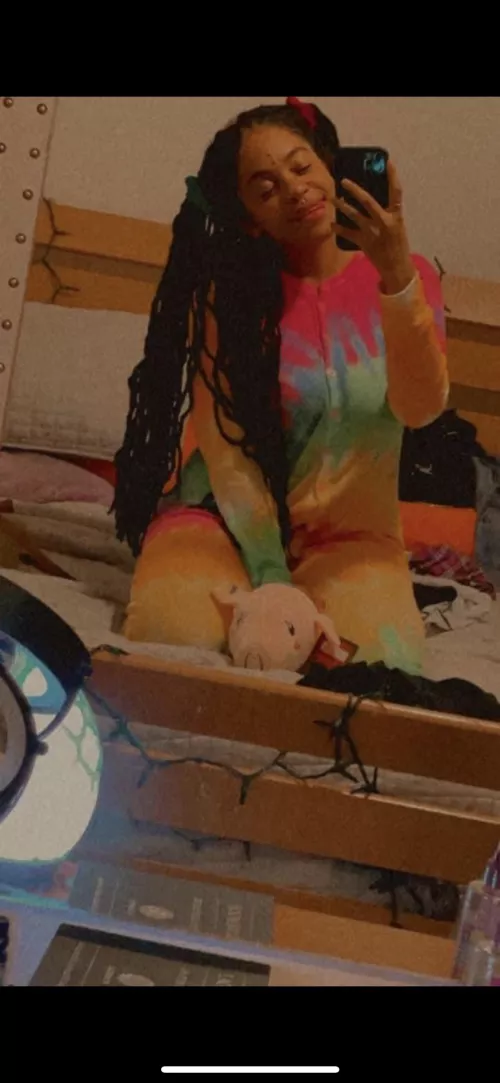 ♥️♥️♥️ new to the community and would love to make friends! :)