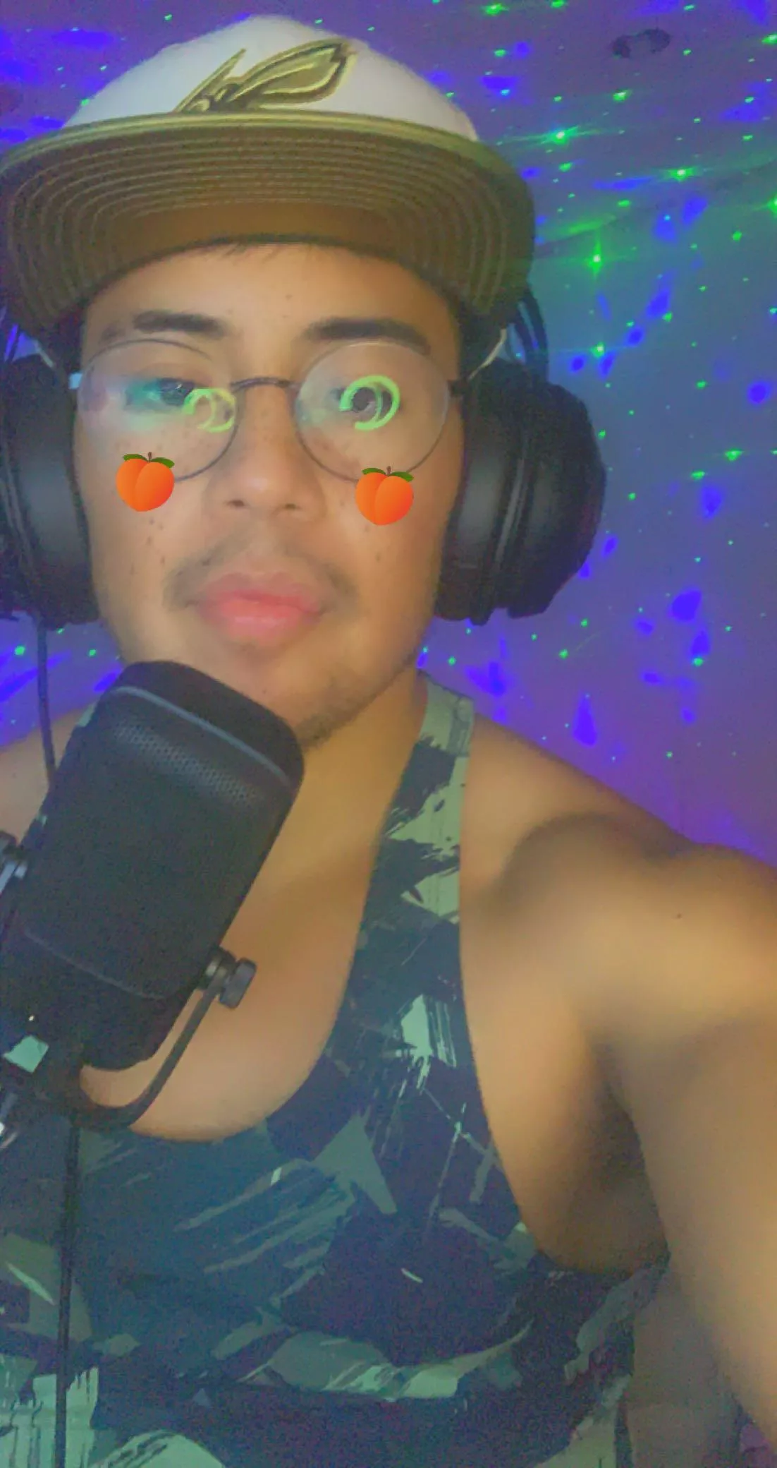 New to twitch 😀 come hang out space_boi00