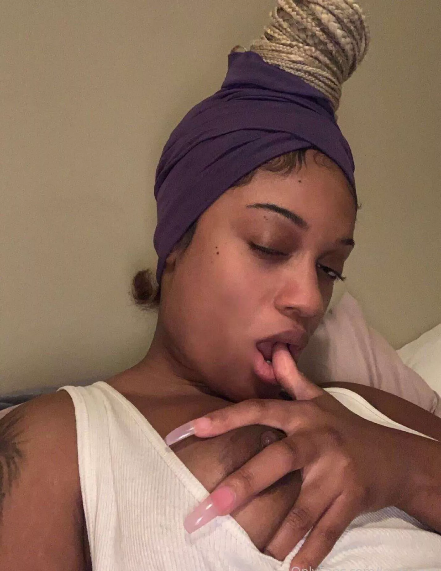 new year same nasty n***** who knows her place in society 🥰 KIK// FineAssSub