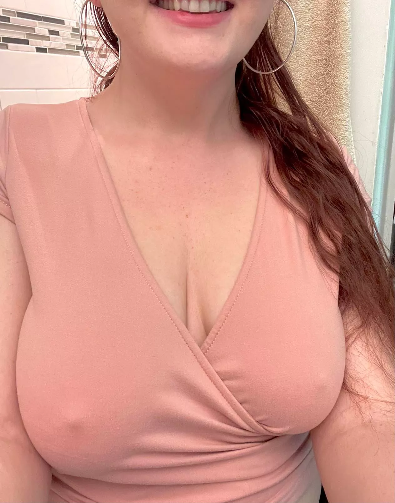 Next door mommy 😋