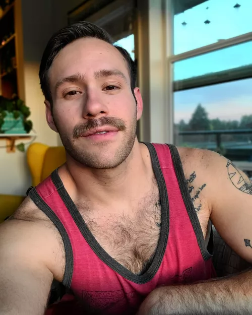 Next week is my last week at my current job, and I haven't felt this relief and excitement in a while 💫