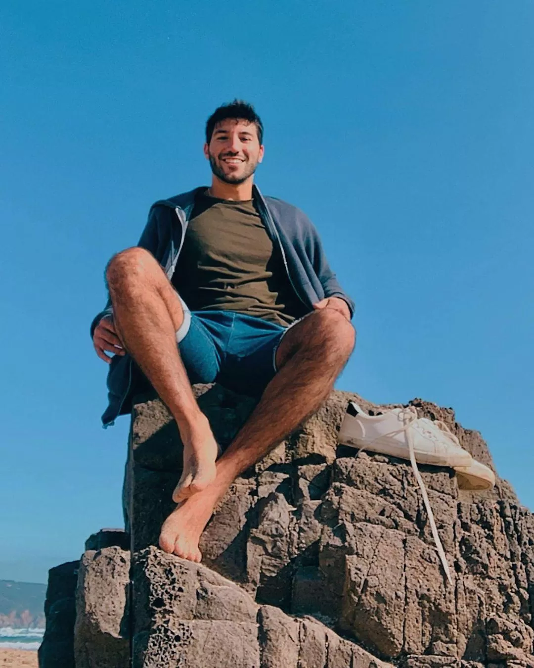 Ngl, the love from you guys always makes me feel like Iβm on top of the world π₯° Ngl, the love from you guys always makes me feel like Iβm on top of the world π₯°