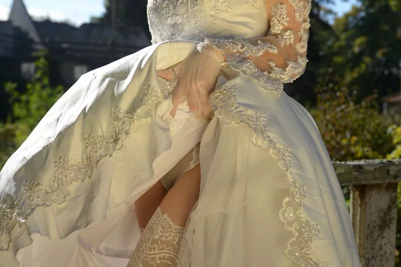 Nice ......... dress.