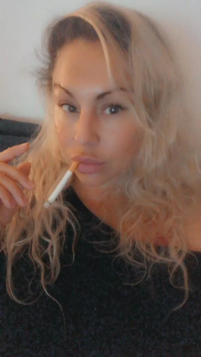 Night smoke 🚬😉