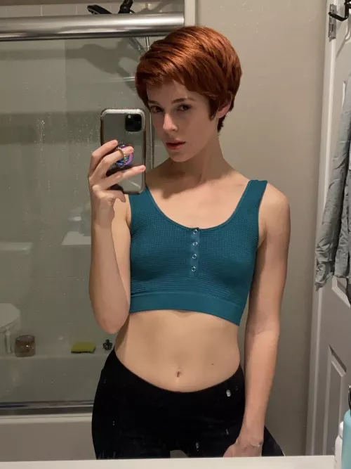 No makeup and perky tits? Not a bad combo π