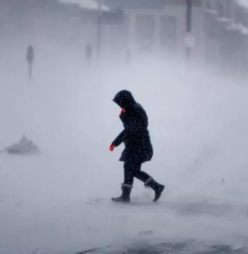 No need to worry about anyone noticing your diaper bulge or diaper crinkle in the winter