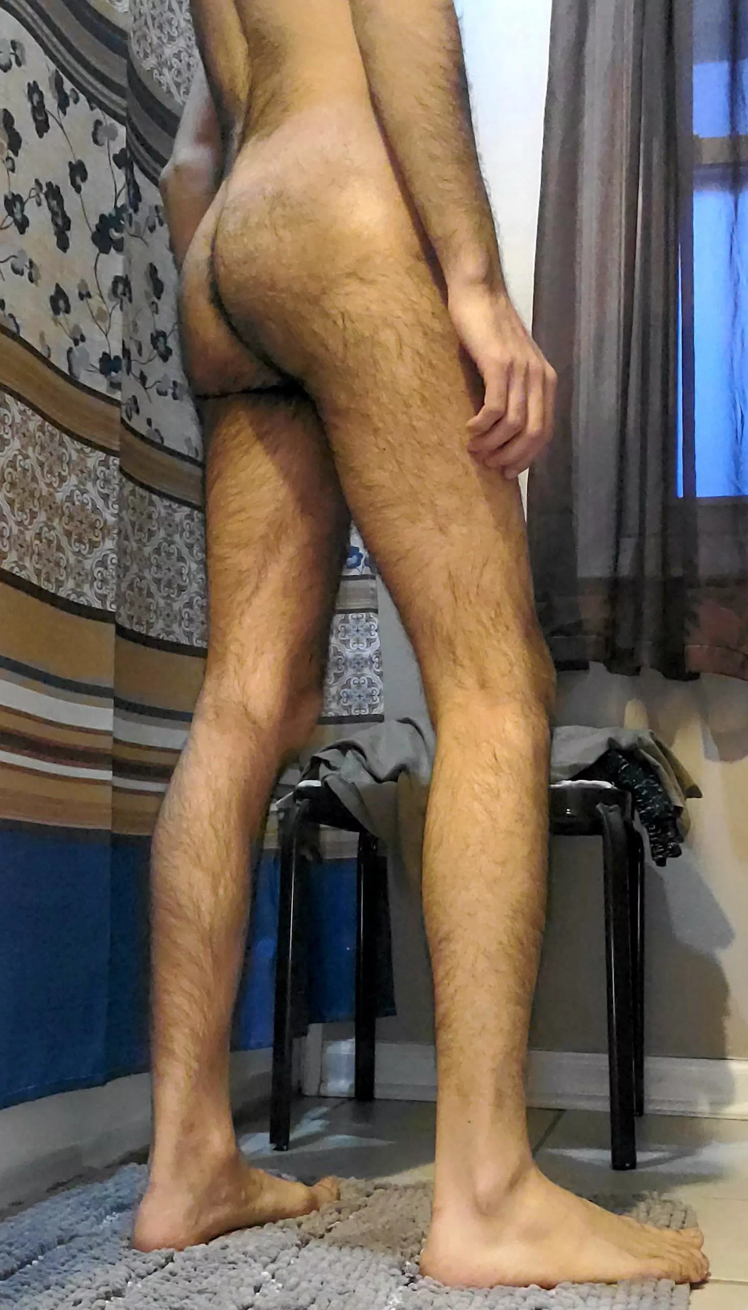 no one's gonna mistake this ass for a woman's ;)