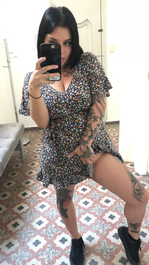 No panties at work 😈