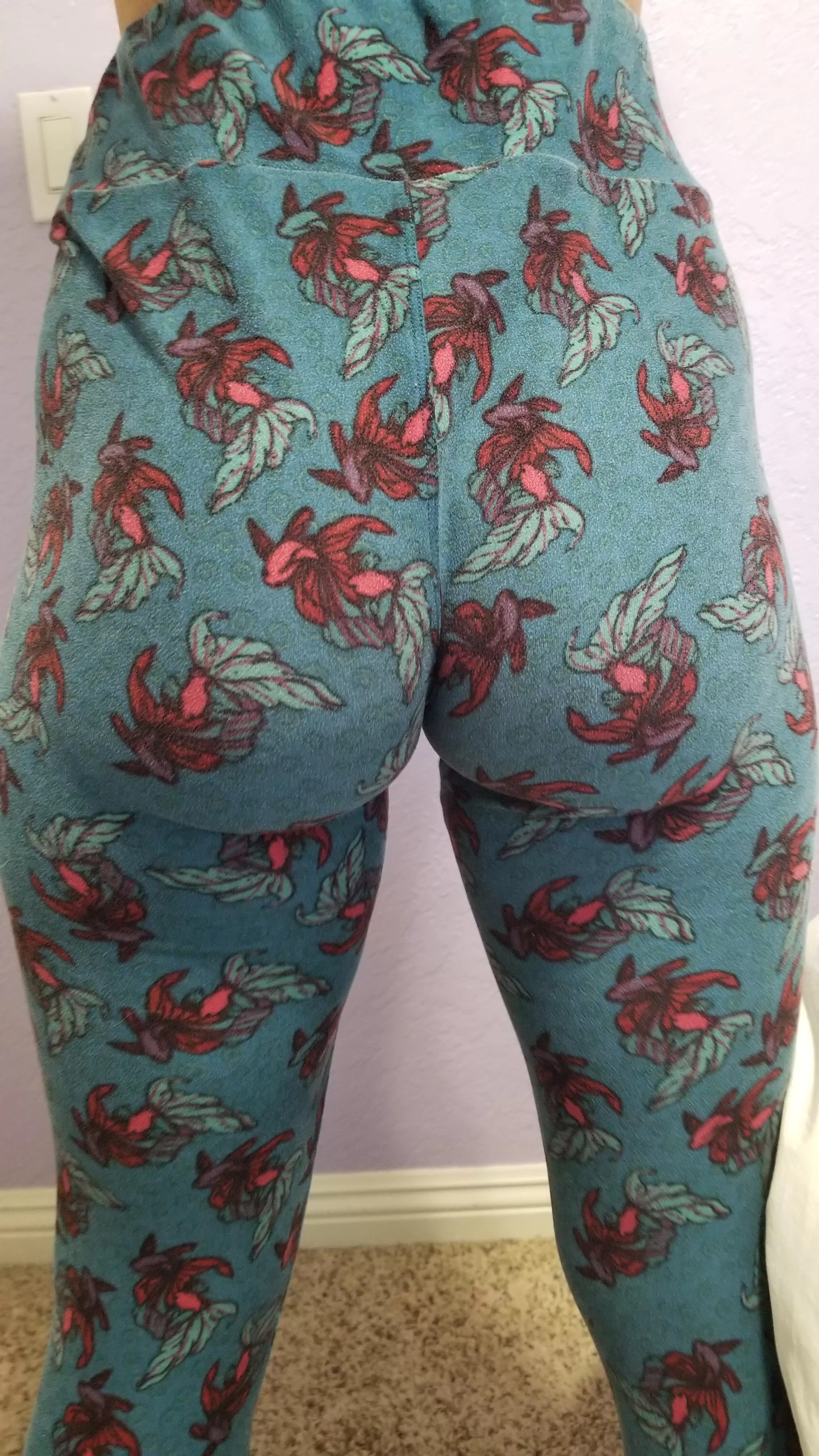 No panties, should I pull these up even more? No panties, should I pull these up even more?