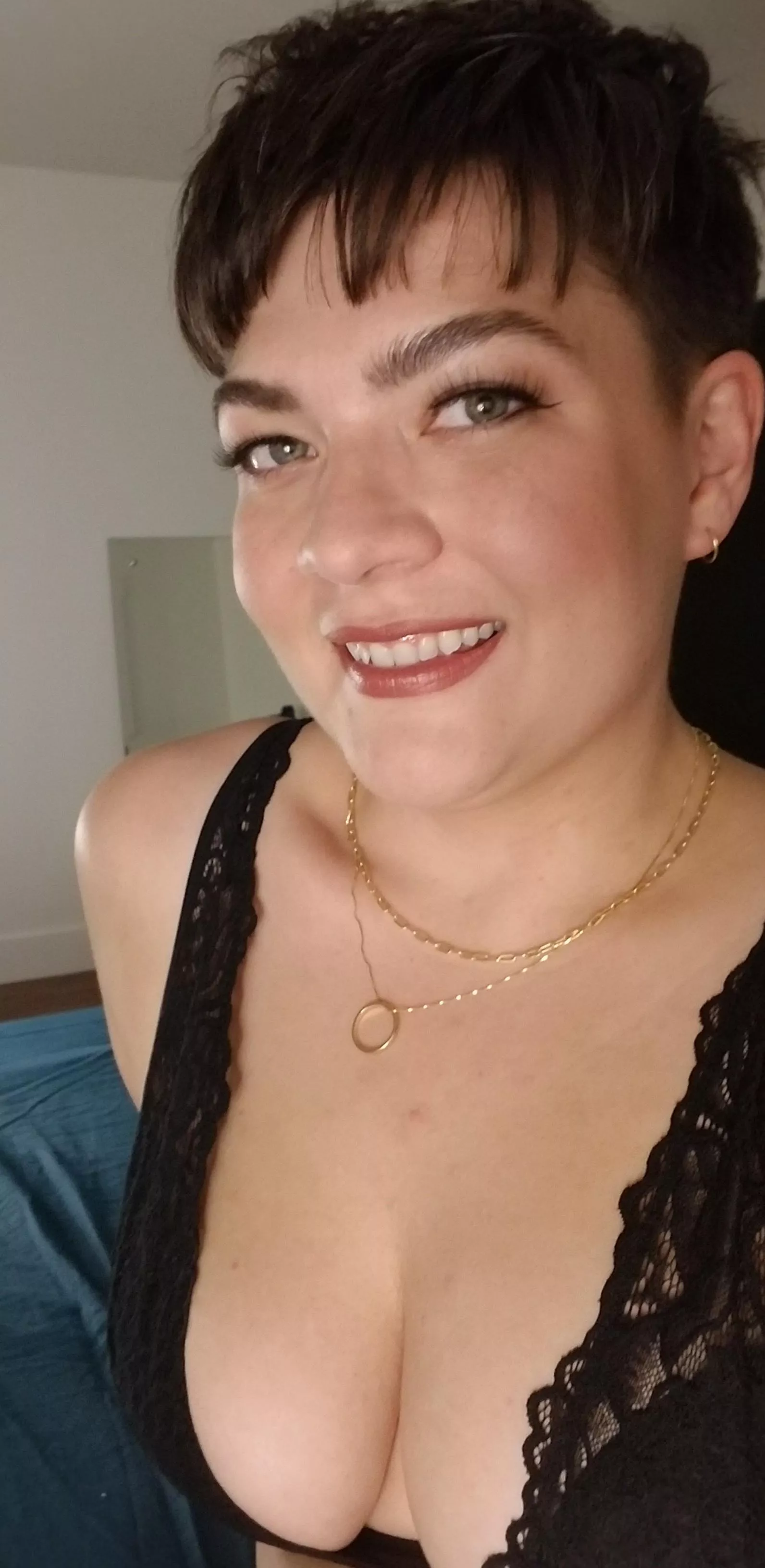 Not as wild as some days, but this bra is pretty 😇😇 Not as wild as some days, but this bra is pretty 😇😇