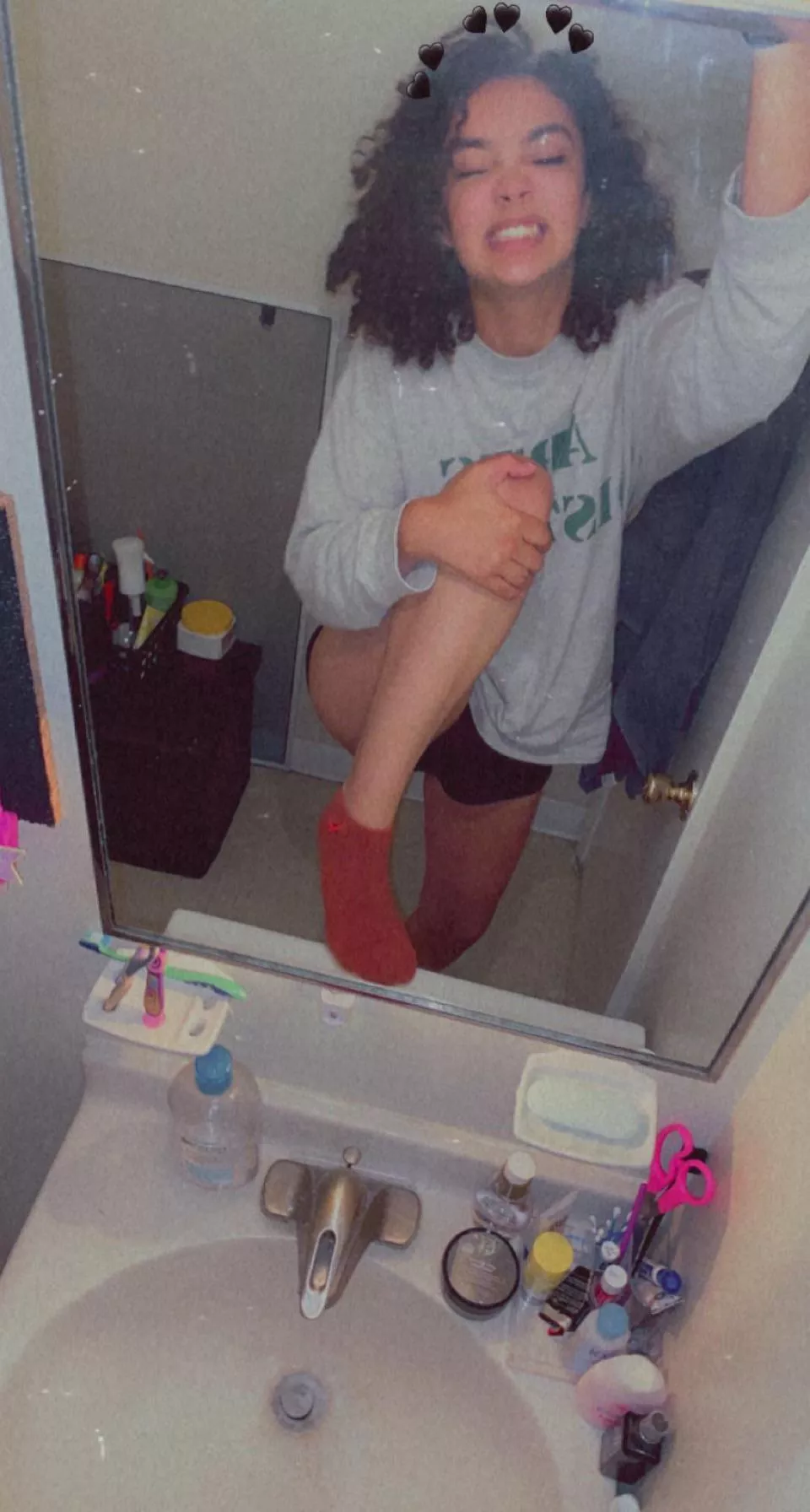 Not even gonna attempt to be sexy, heres my sock😂😁