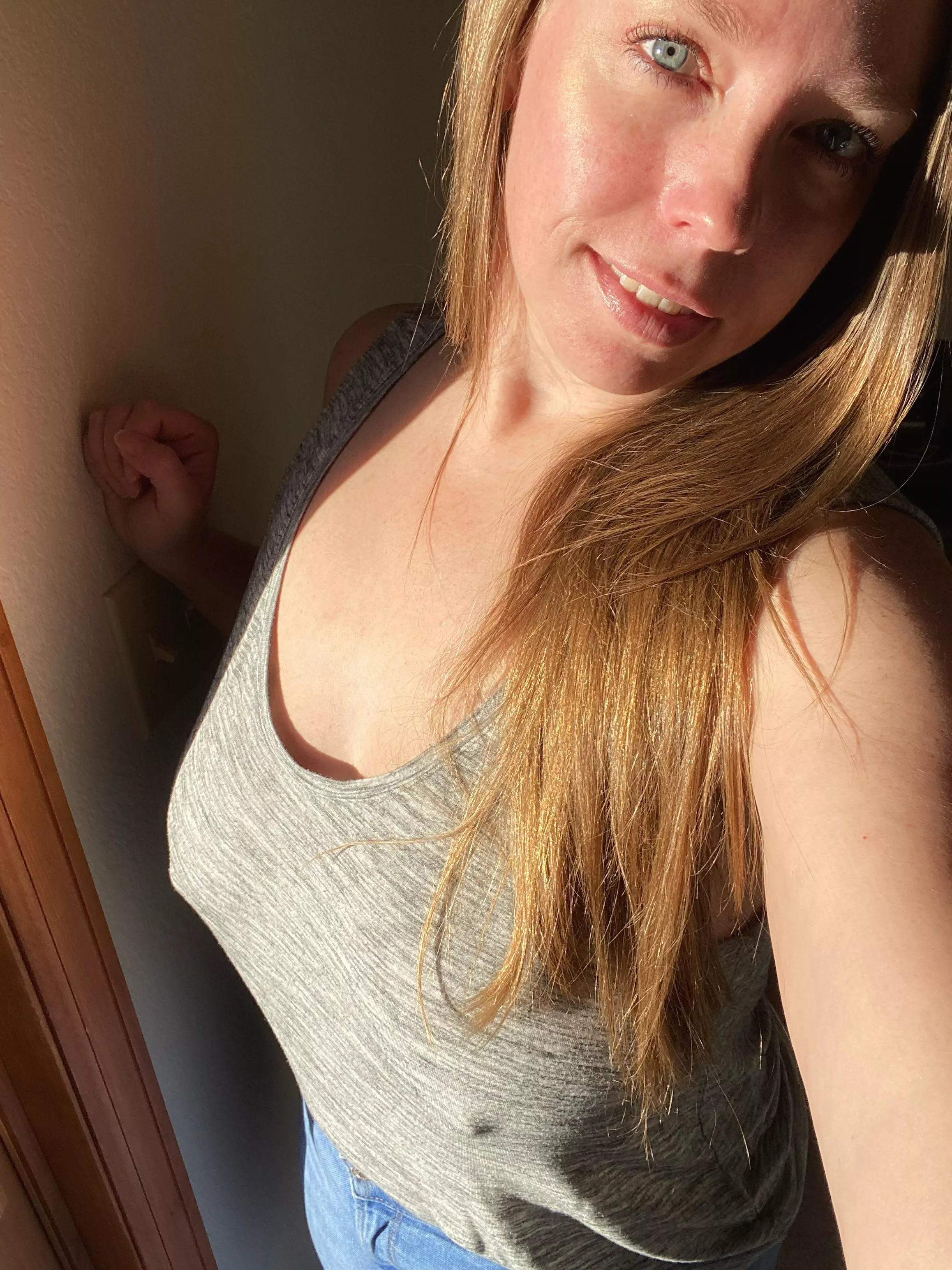 Not even the sun can make my pokies calm down!