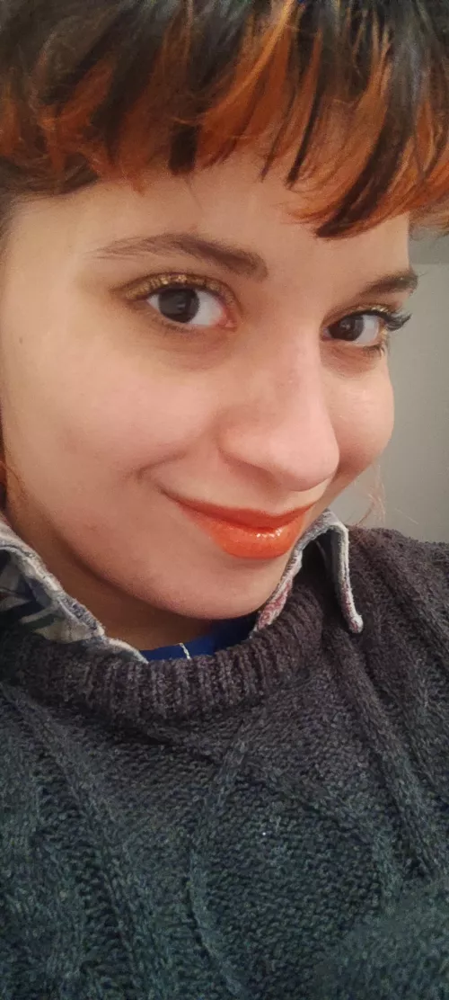 Not super good at makeup but oh well :)