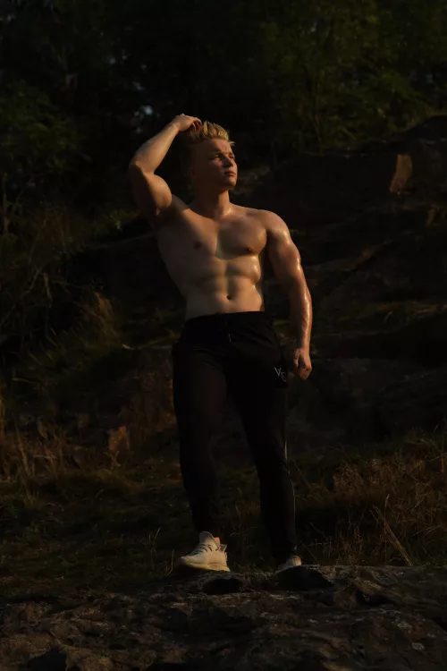 Not sure about hairy pits