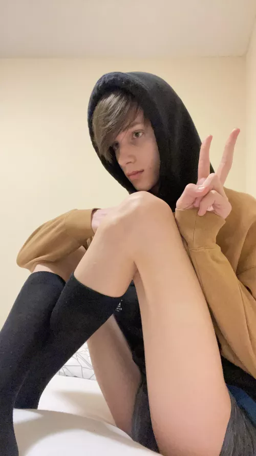 nothing here just a boy in a hoodie hehe!😉