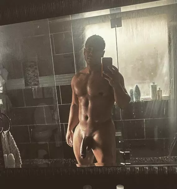 Nothing like a hot shower in the morning, just need some to join me.