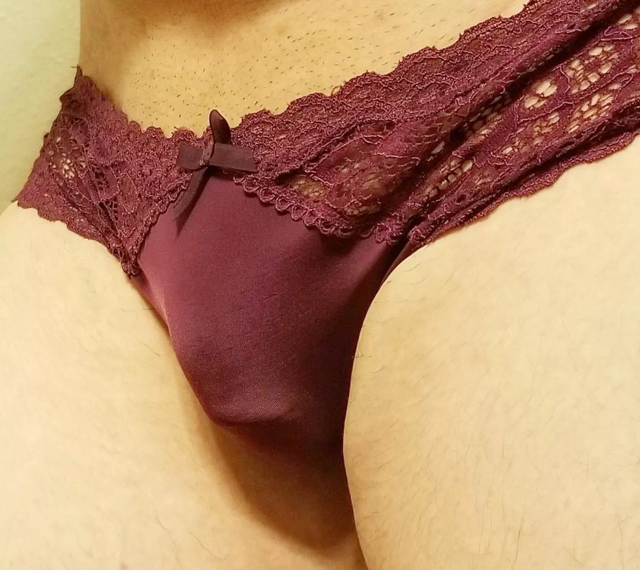 Nothing makes me cum harder than when I wear my roommates dirty panties!