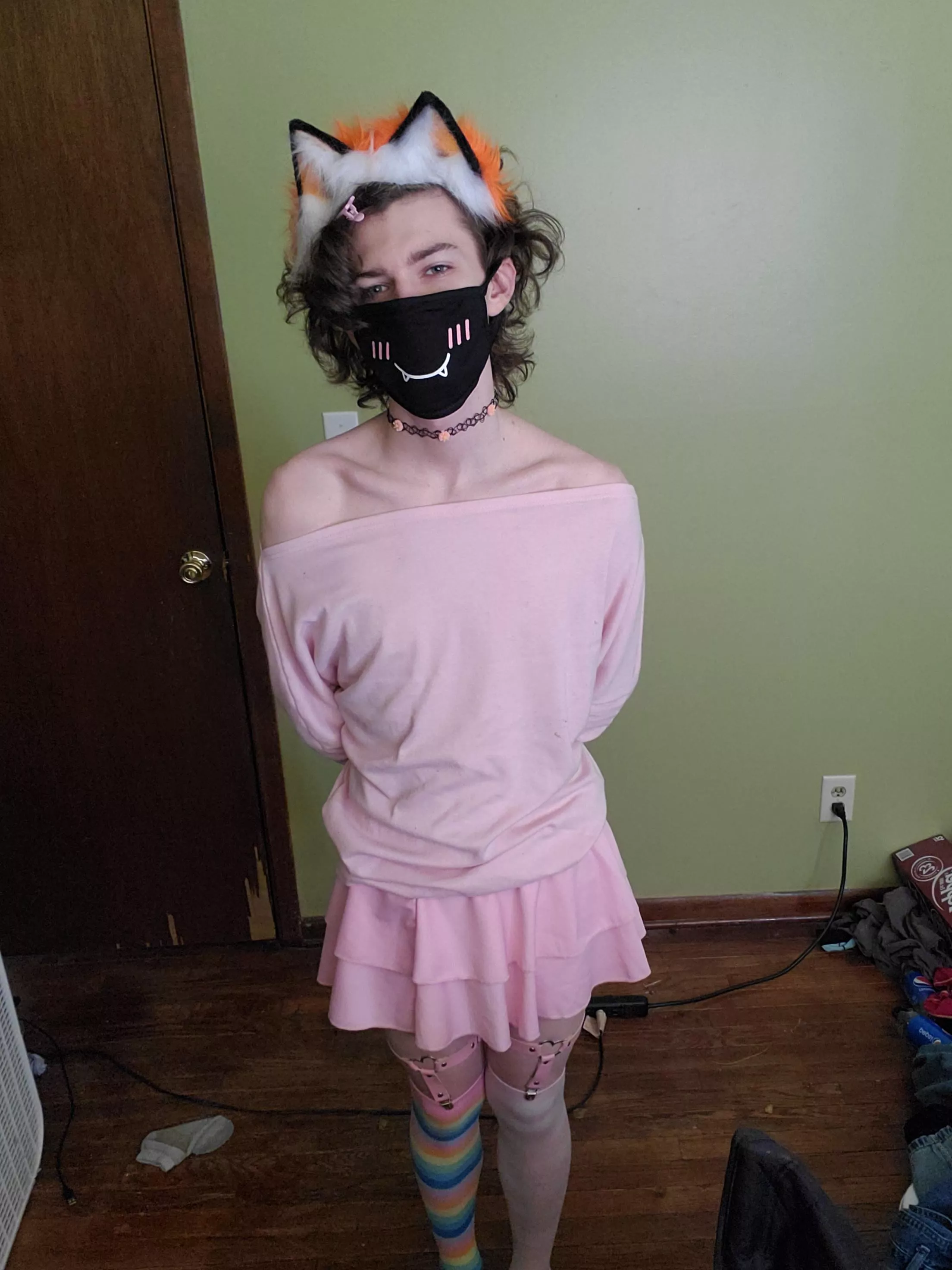 Nothing to see here just a small fox boy 😊