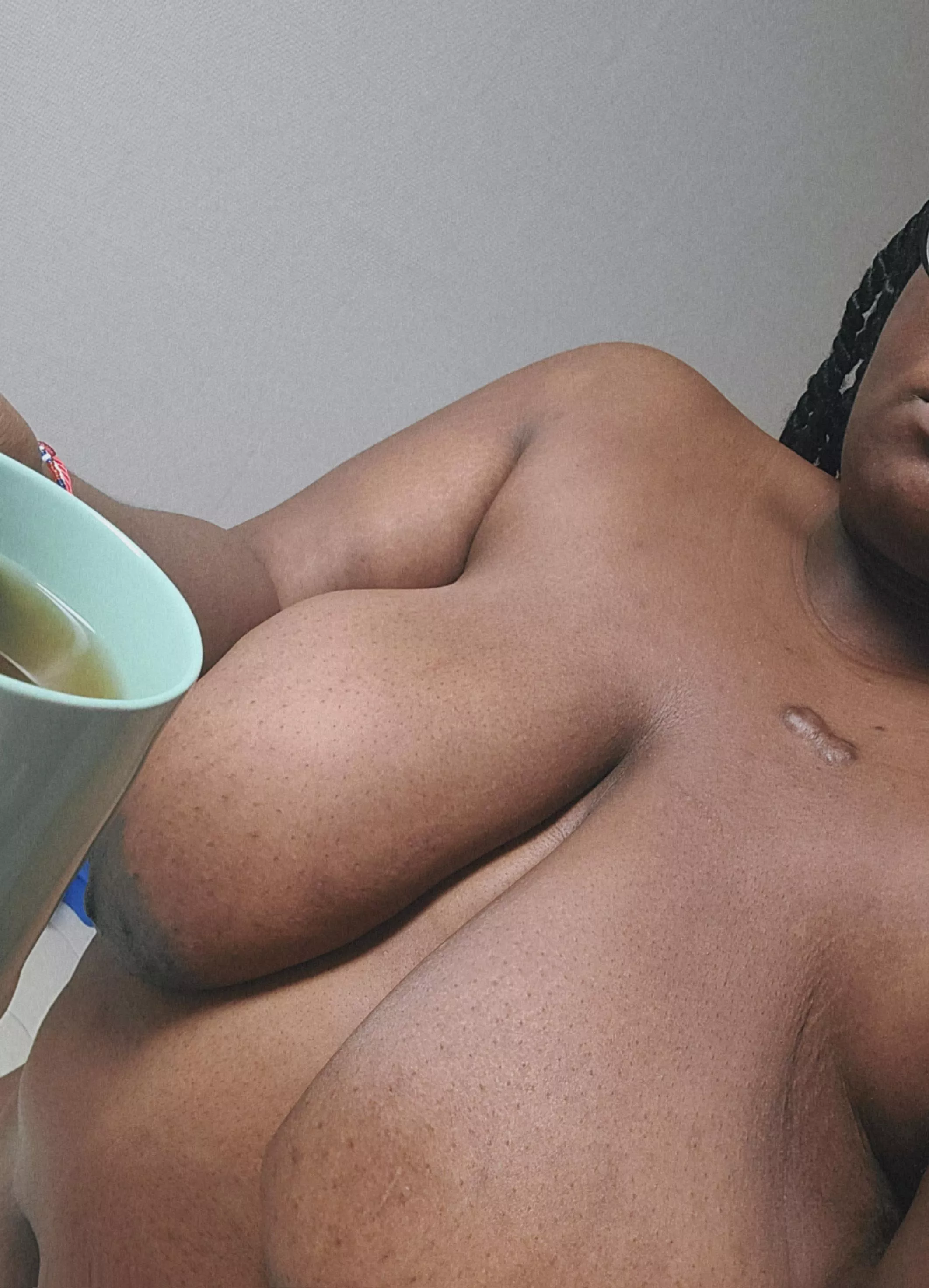 (NSFW, duh) note to self: make tea with shirt ON