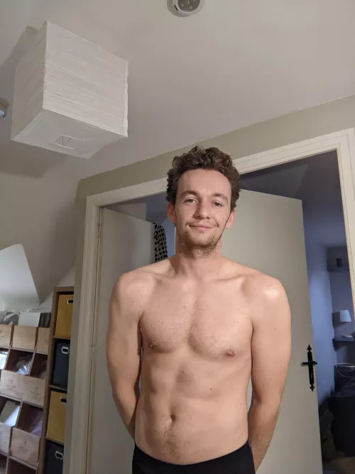 Nsfw. It's my birthday and Im a bit tipsy. Wish me happy birthday.