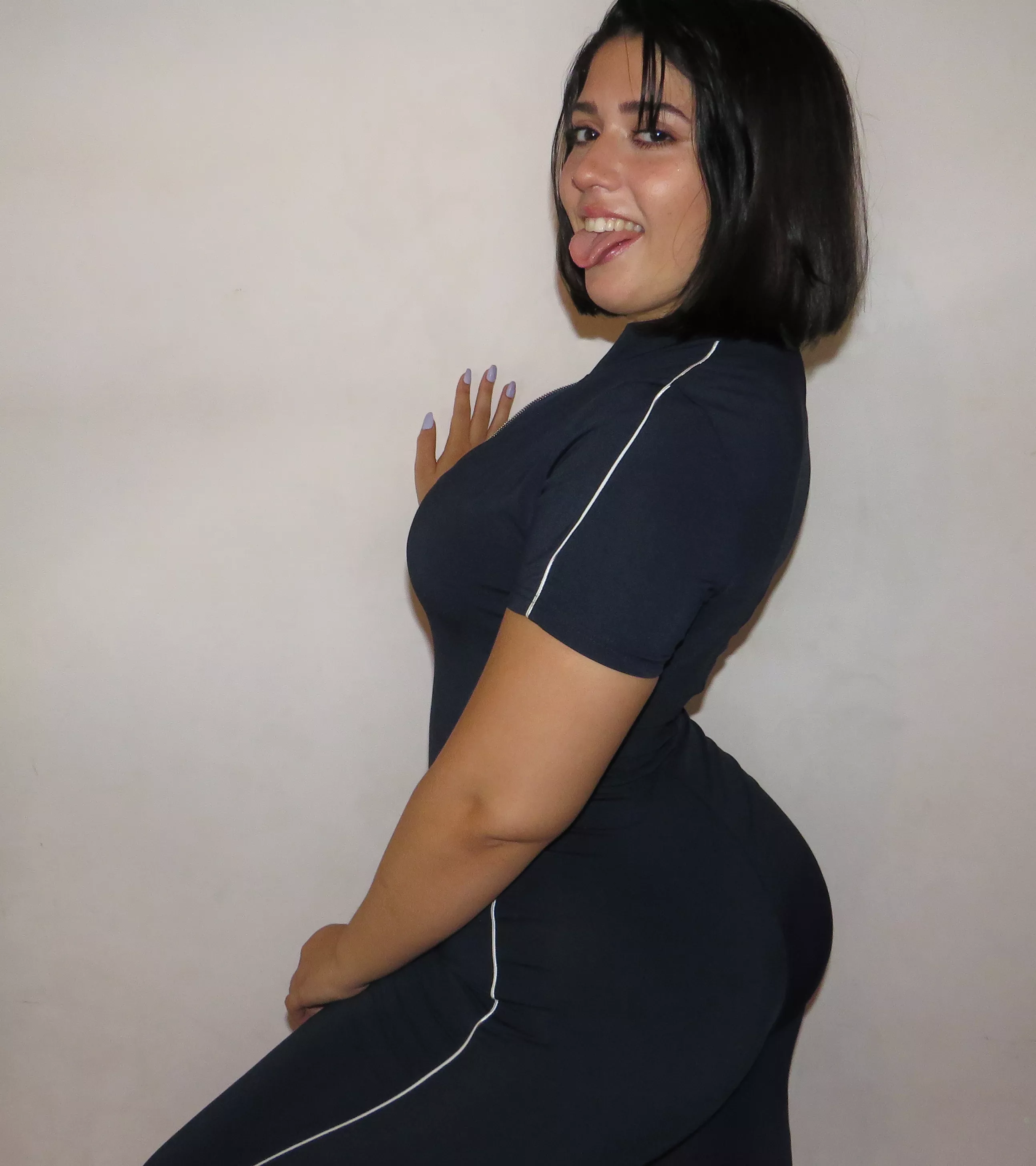 [OC] A girl and her camera