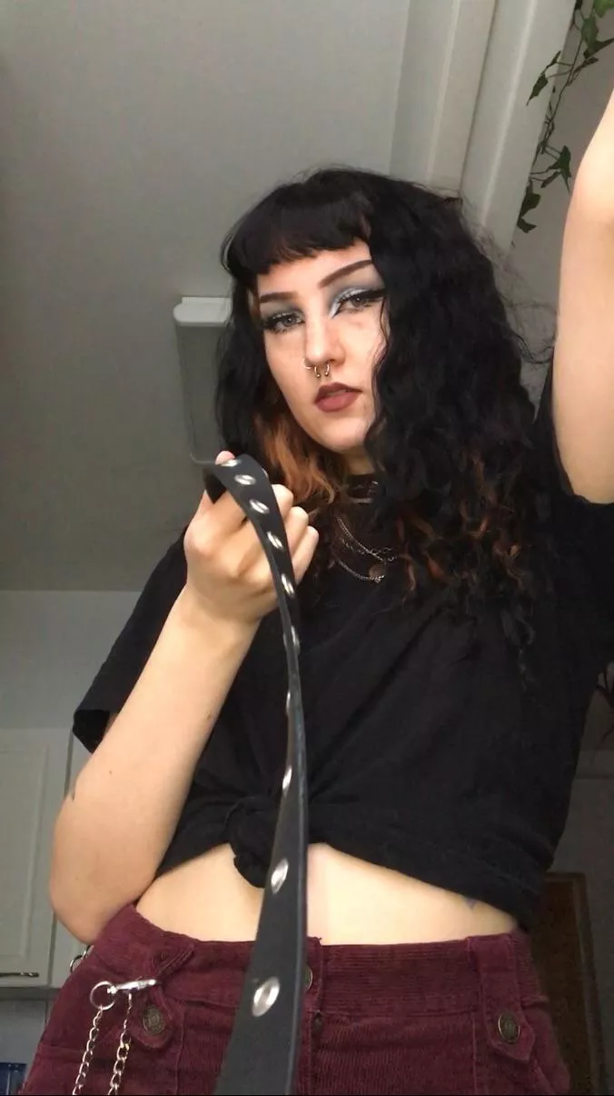 [oc] Do you really fucking think you could resist me and this belt?? Imagine how nicely i’d whip your ass with it.