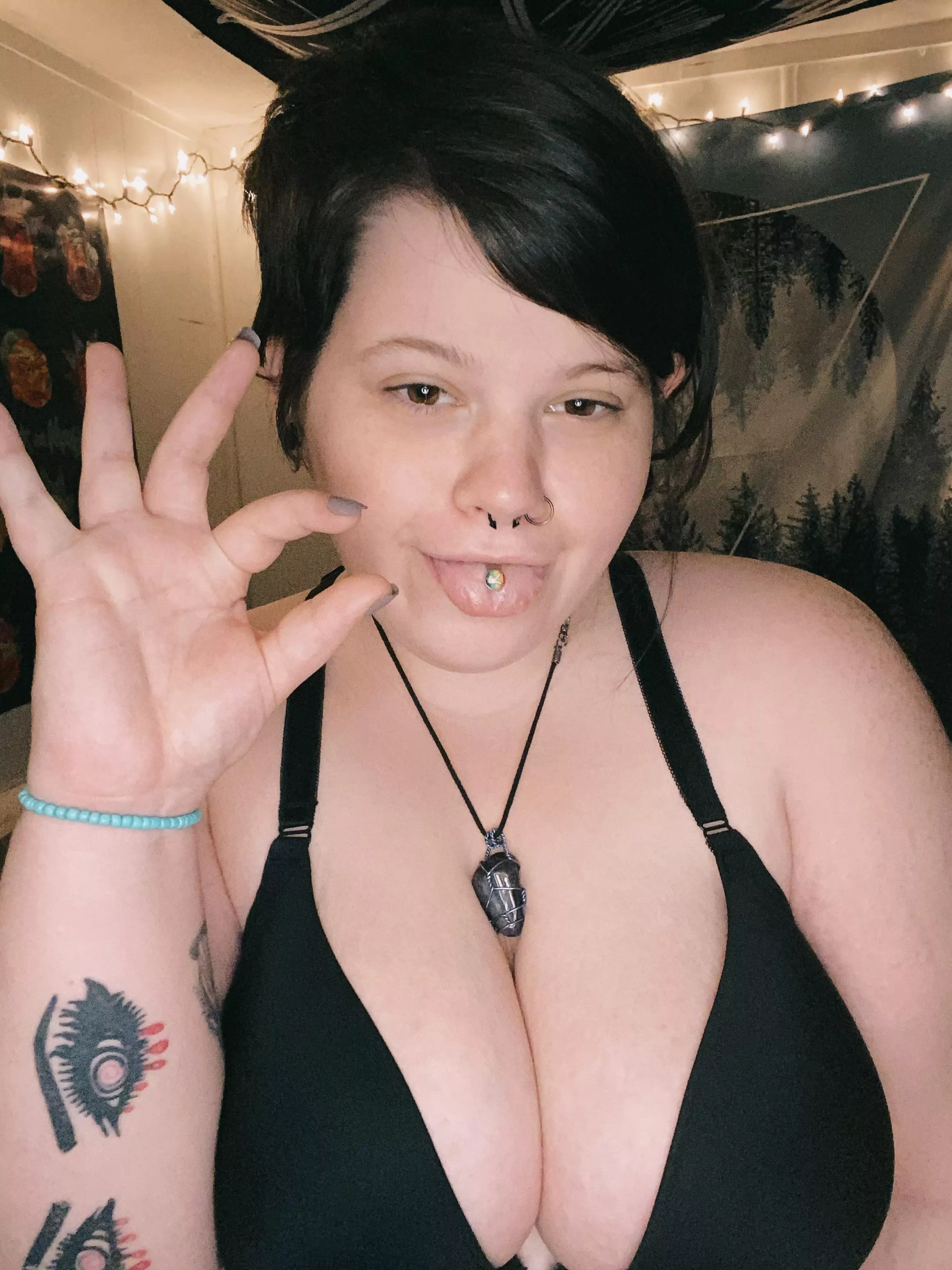 [OC] I bet your so small you won’t even be able to make me gag 🥰 Poor little thing