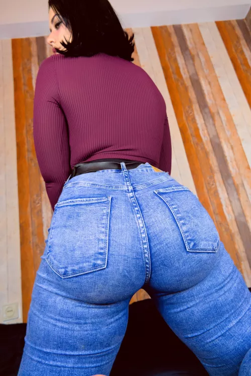 [OC] Jeans booty