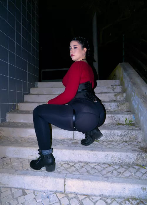 [OC] Not gonna lie, corsets work wonders for posture