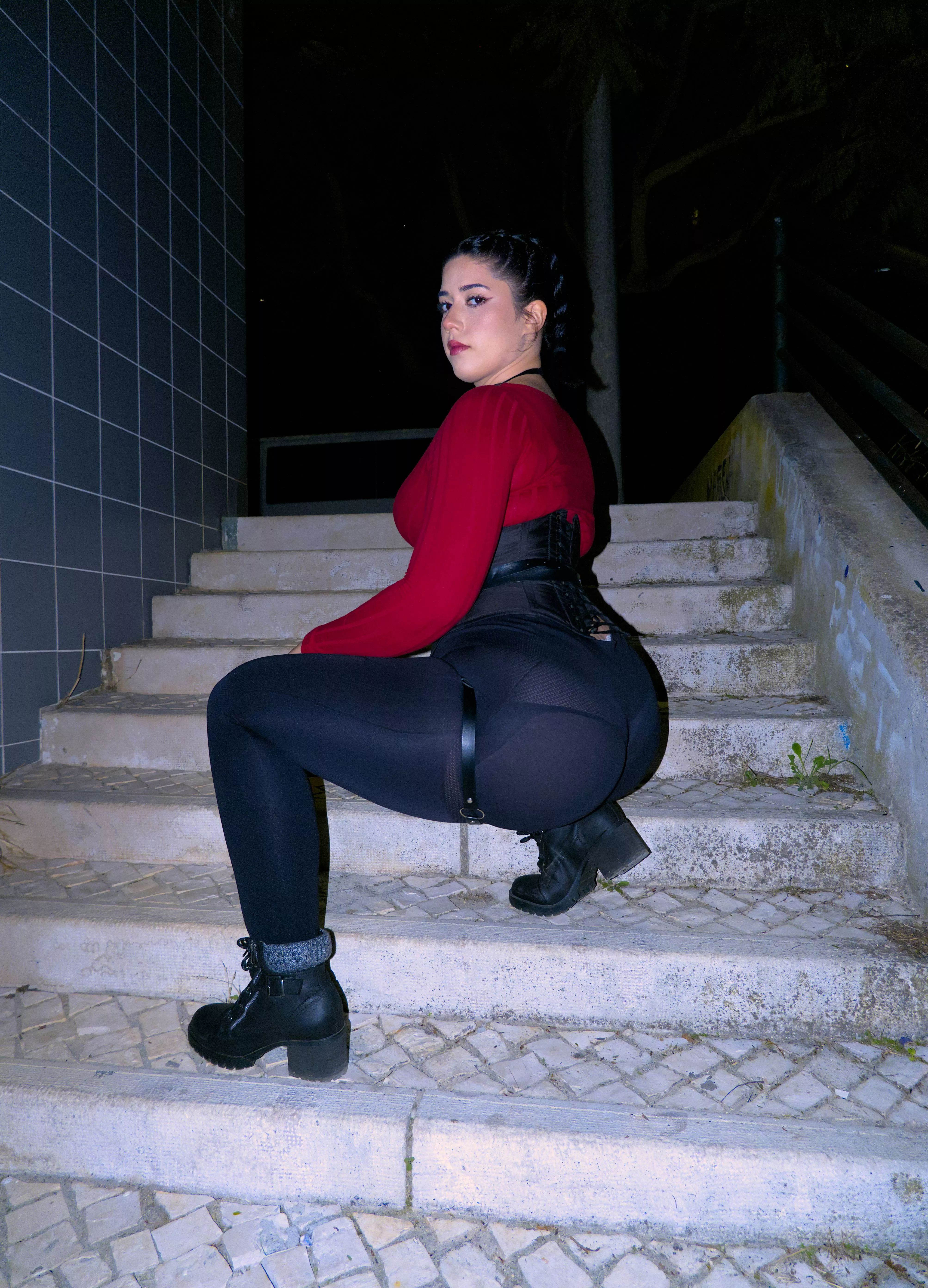 [OC] Not gonna lie, corsets work wonders for posture