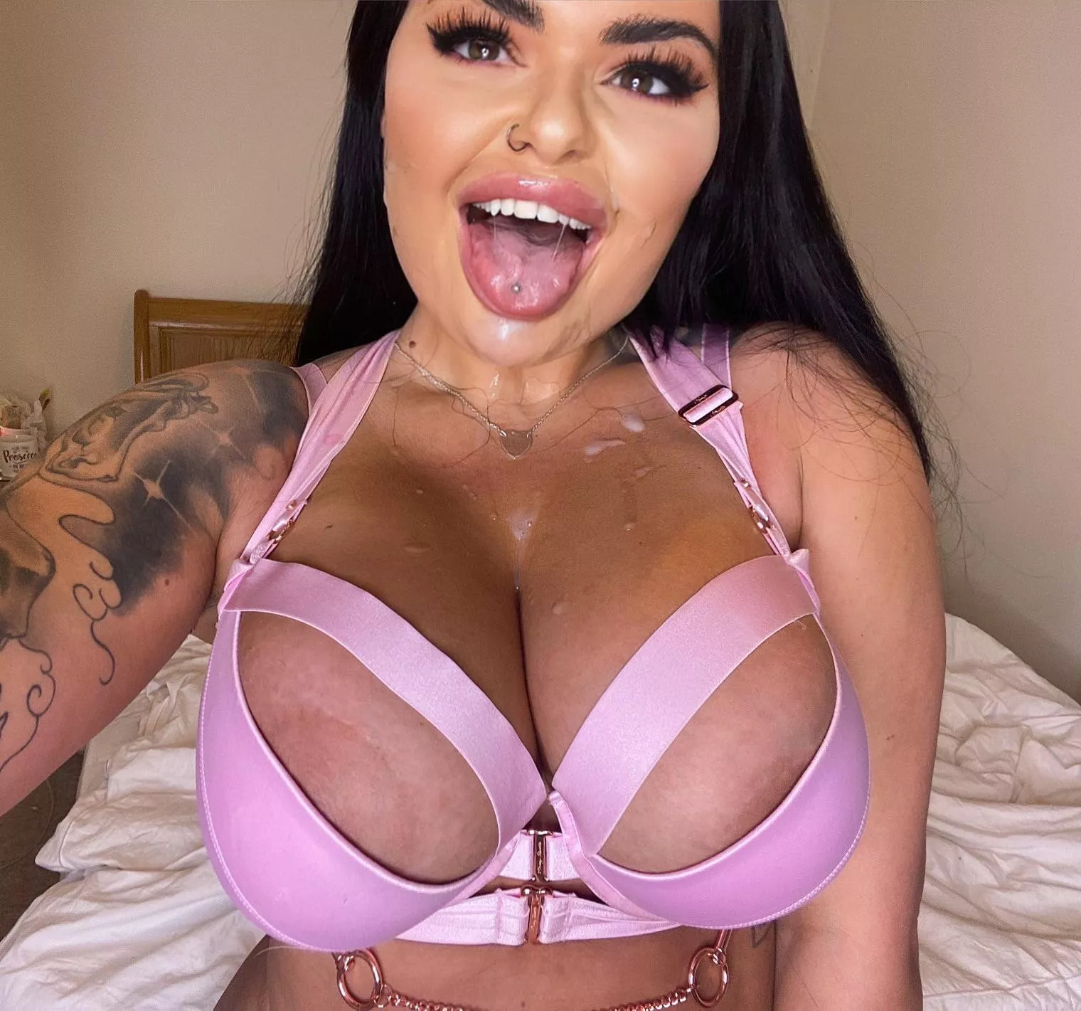 (OC) Would you cum on my face?