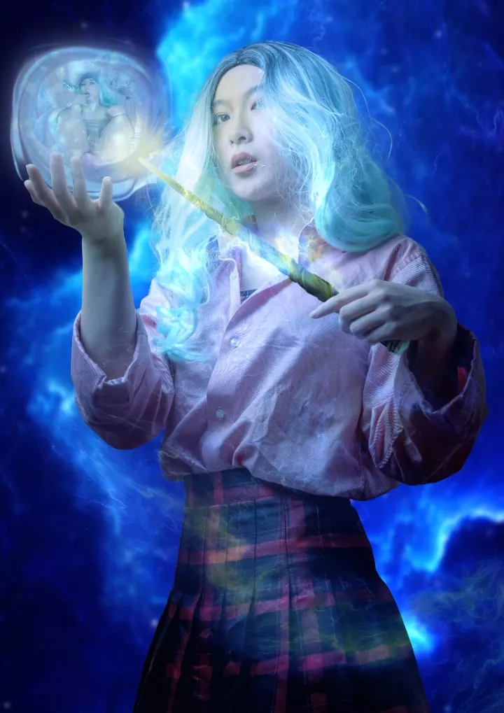 October means witch time, and this one has a peek to the future😈