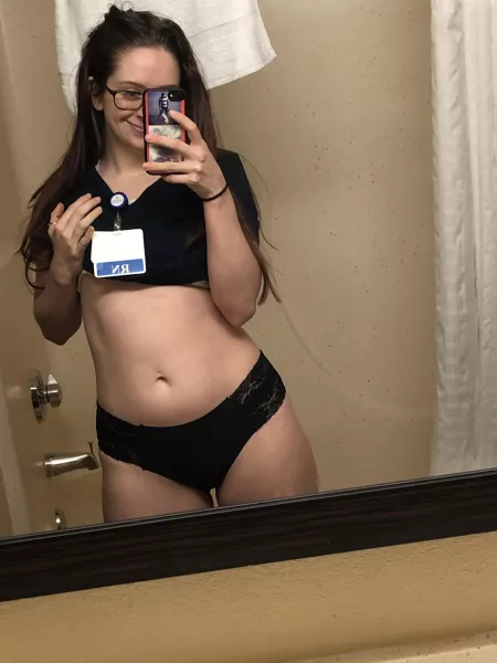 Of: naughtynakednurse and next to join gets a private live show ๐