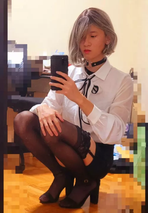 Office lady with minimal make up~